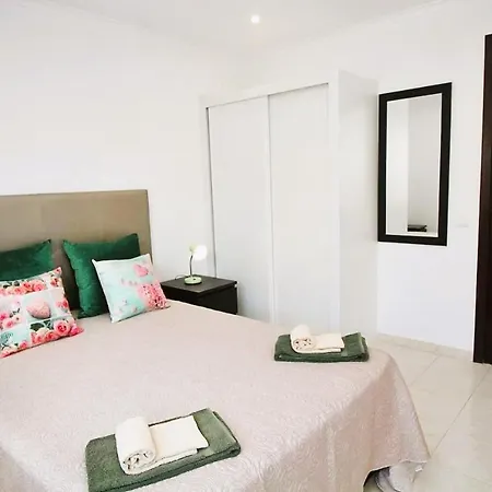 Flat 2 Bedrooms Palmeira