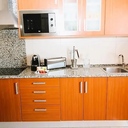 Flat 2 Bedrooms Palmeira 아파트 *