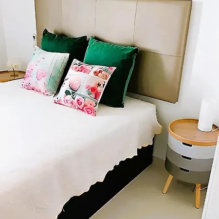 Flat 2 Bedrooms Palmeira 알부페이라